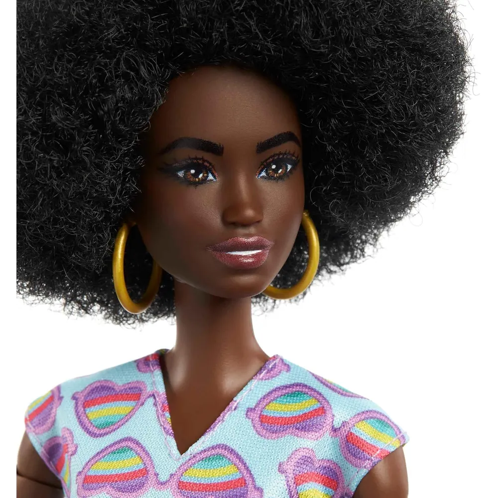BARBIE FASHIONISTAS MUÑECA CON SILLA DE RUEDAS Y RAMPA
