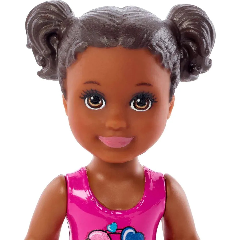 BARBIE SKIPPER BABYSITTERS SET PISCINA CON ACCESORIOS ACUÁTICOS
