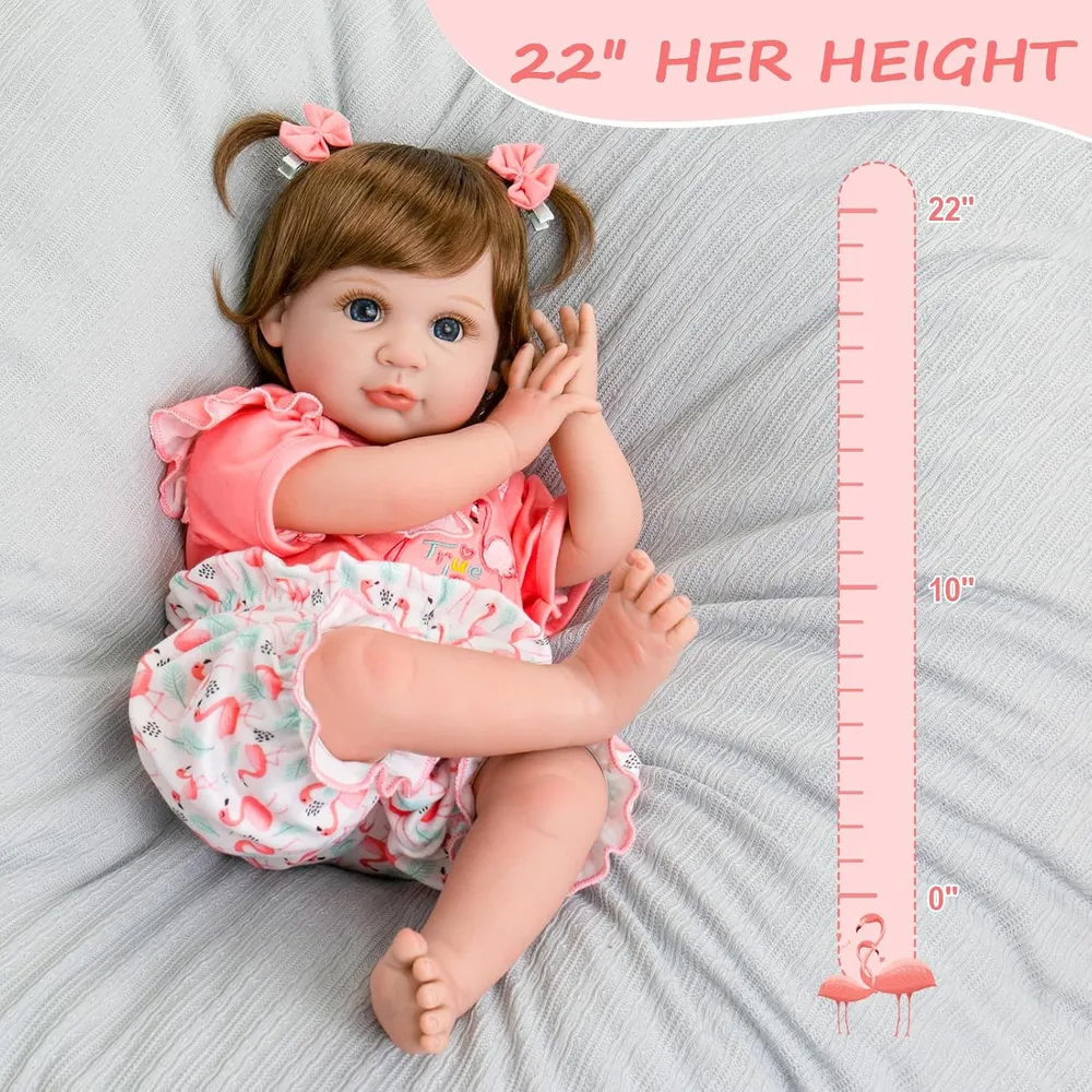 AORI muñeca bebé Realista 22"/56 cm con accesorios | Flamenco