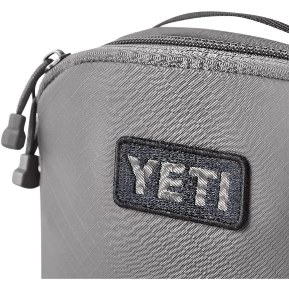 YETI Crossroads Mini Bolso de Viaje Tamaño M | Gris