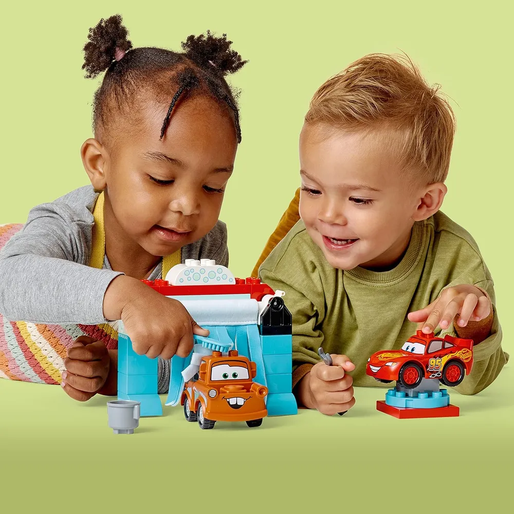 Lego Duplo Cars Disney Rayo McQueen y Mate lavadero de coches juguete