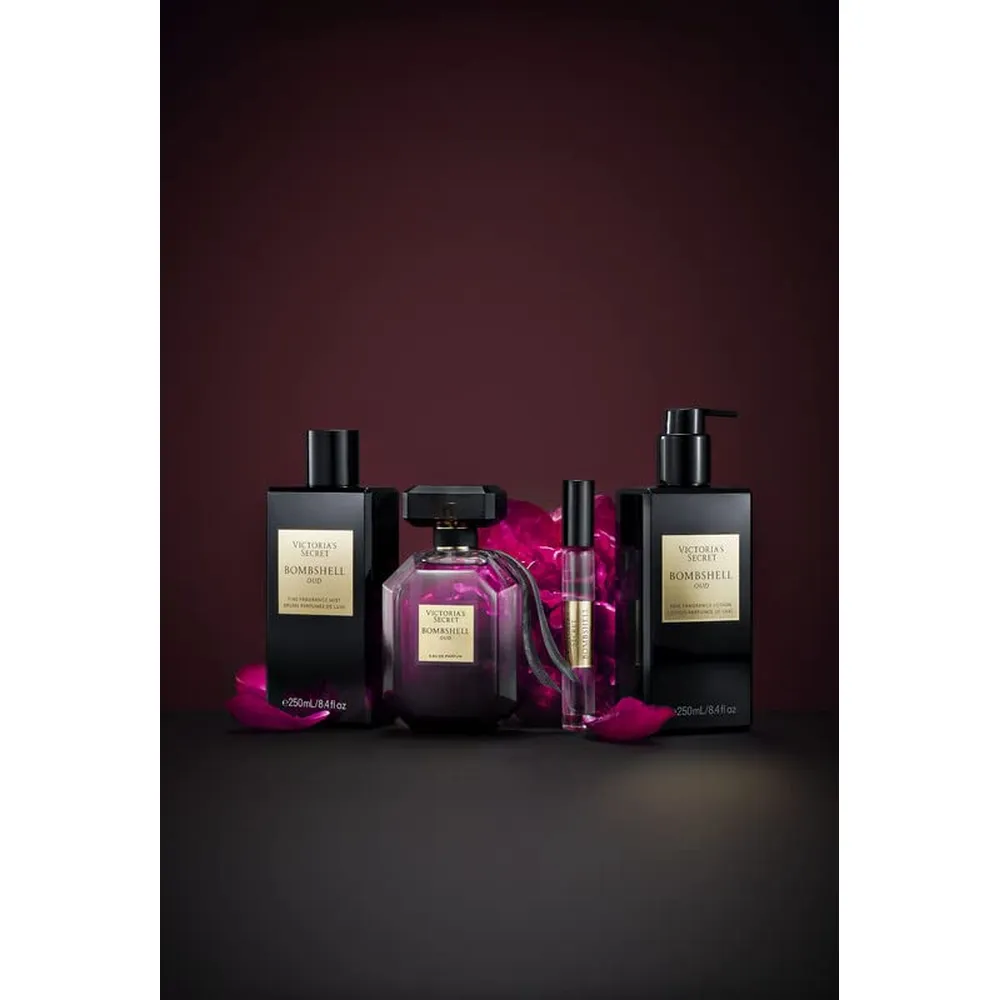 BODY LOTION BOMBSHELL OUD VICTORIA SECRET MUJER 8.4 OZ / 250 ML