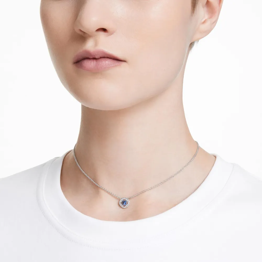 b0bmwc2cp7_4_webp.webp SWAROVSKI COLLAR PENDIENTE CUADRADO UNA ANGELIC ACABADO RODIO PARA MUJER | AZUL HUMO