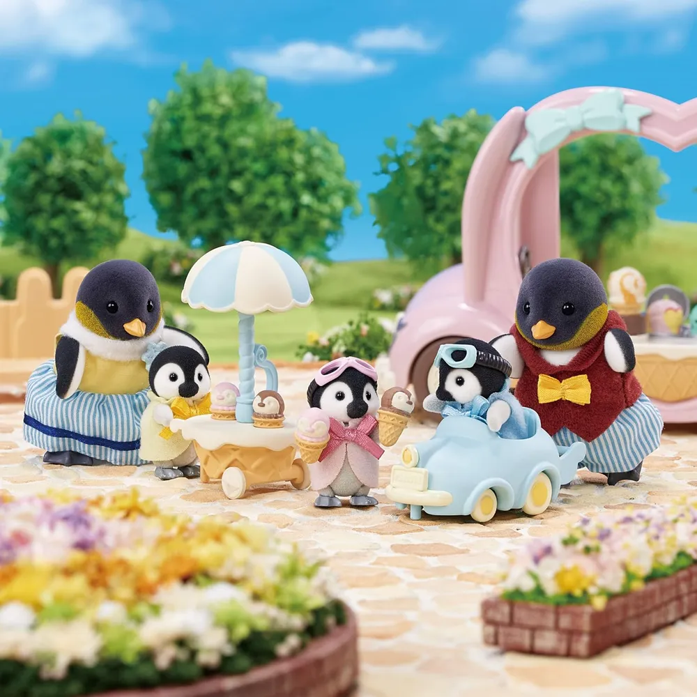 b0bnl9pttq_4_webp.webp MUÑECA SYLVANIAN FAMILIES GEMELOS PINGÜINOS CON COCHE