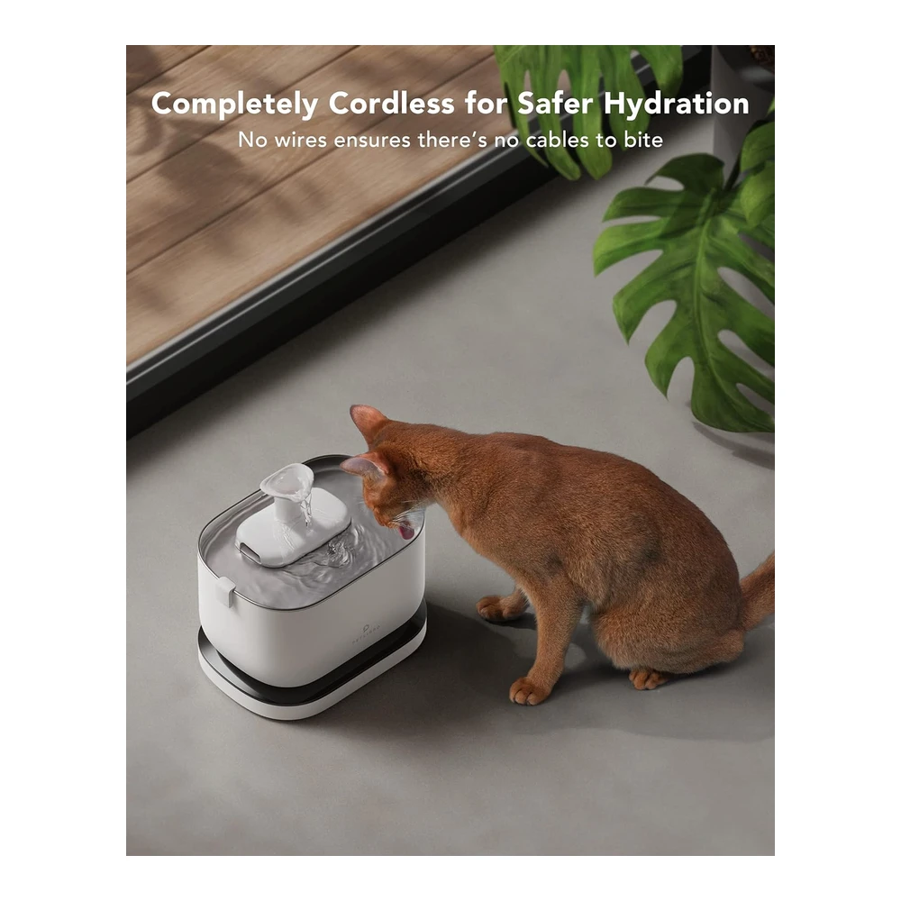 b0bqw3mp4n_2.webp Petlibro Fuente de Agua para Mascotas Funciona con Pilas 2 5 L para Interior con Bomba Inalámbrica Fácil Limpieza Sin Bpa | Blanco