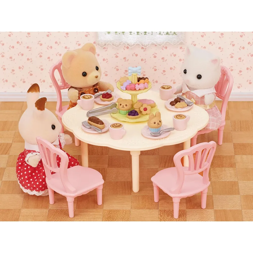 MUEBLES SYLVANIAN FAMILIES FIESTA DE DULCES