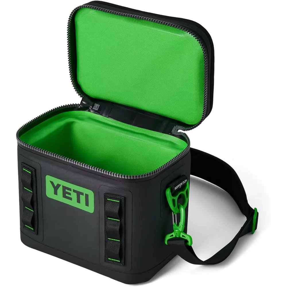 YETI Hopper Flip 8 Cooler Portátil | Negro y Verde