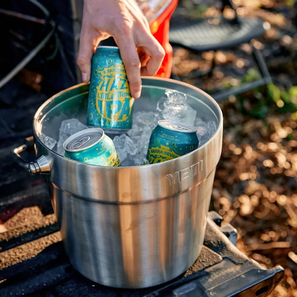 b0c15r2k7b_5_webp.webp YETI Cooler Cubeta Para Bebidas | Plata