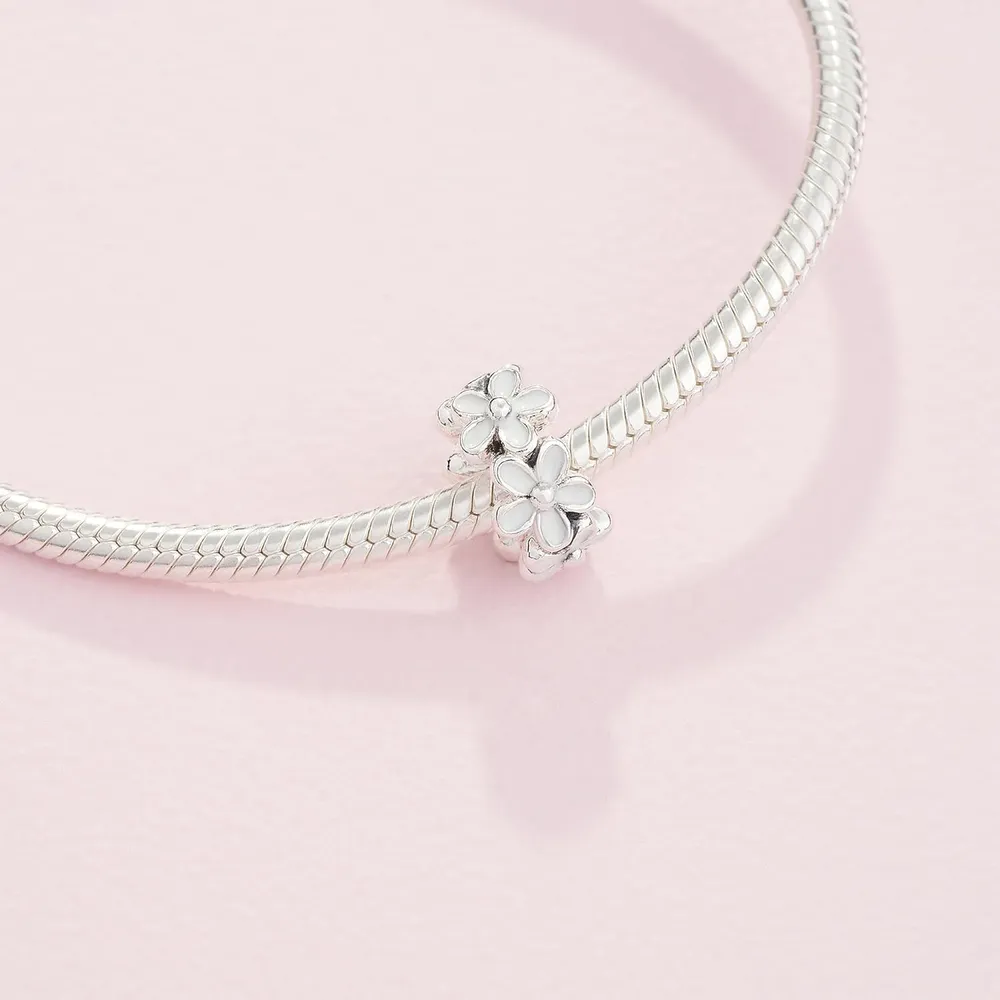 Pandora charm margarita blanca | Plata