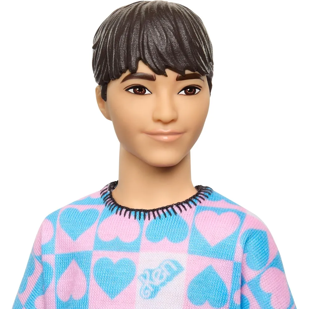 b0cb6kmjmx_3_webp.webp KEN BARBIE FASHIONISTAS 219 MUÑECO CAMISA ROSA AZUL Y SHORT