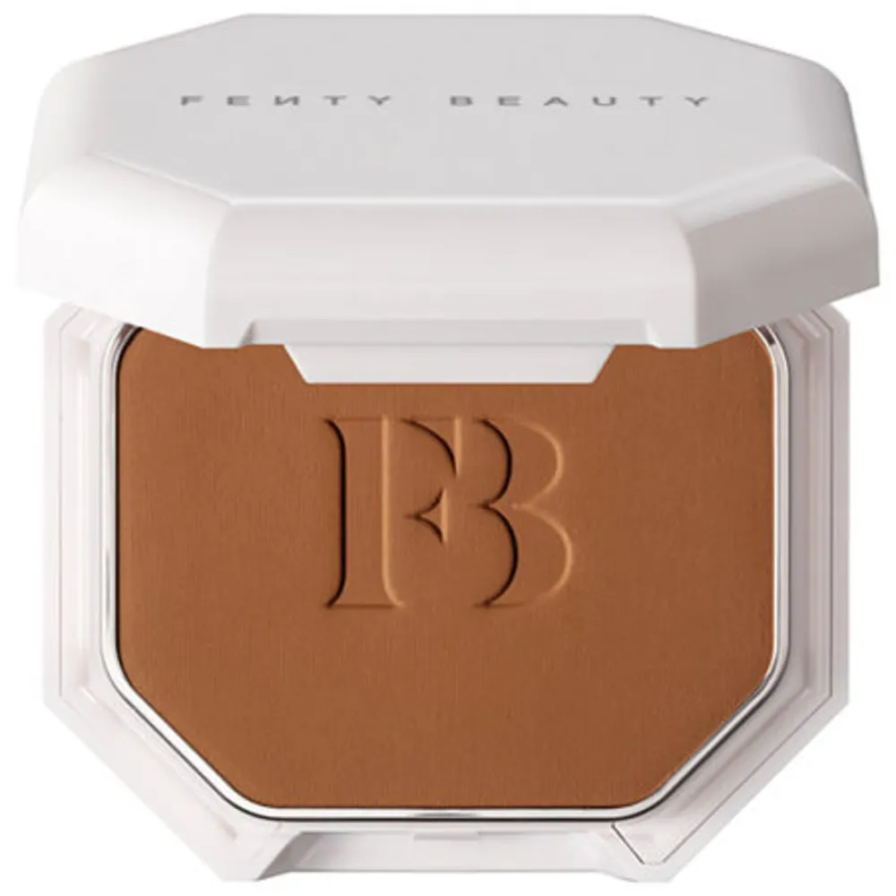 Fenty Base en Polvo Pro Filt’r Soft Matte Longwear tono 420 – by Rihanna