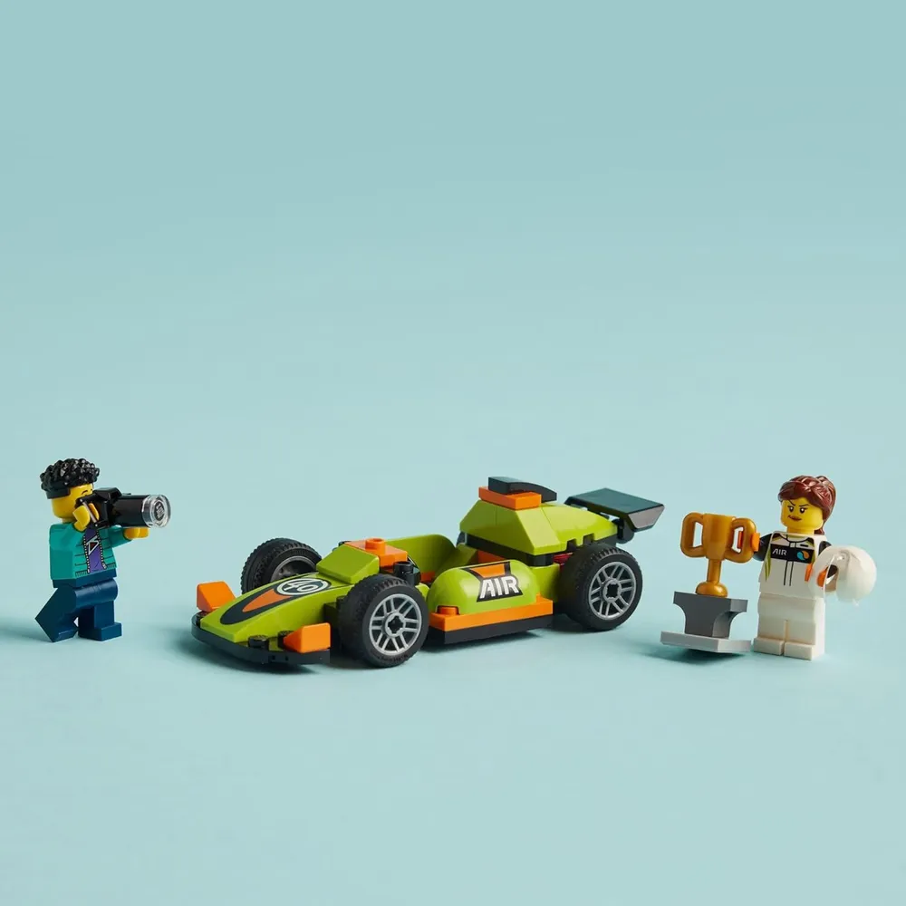 Lego City Coche de carreras verde clásico, juguete con minifiguras 4+