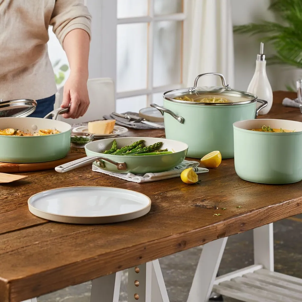 KitchenAid juego de ollas y sartenes 9 pzas, cerámica anodizada dura | Pistacho