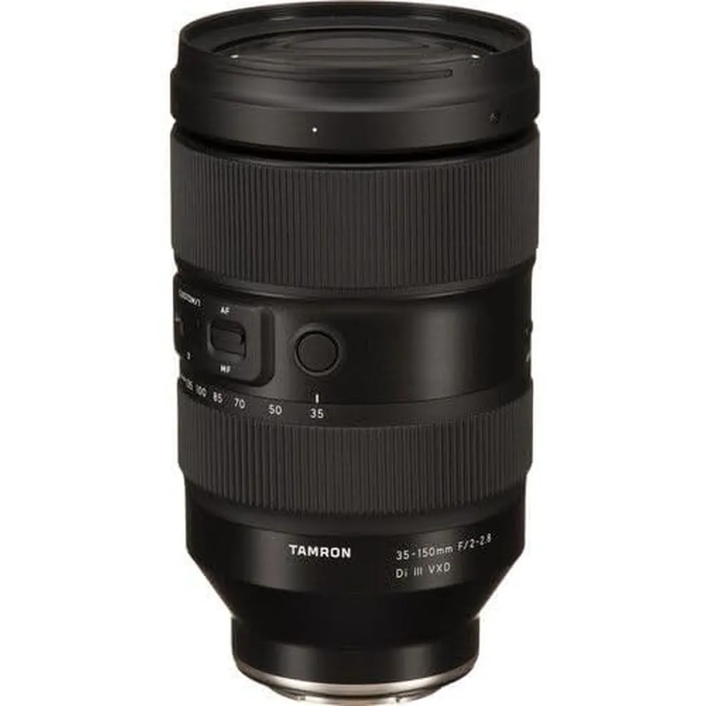 Tamron lente 3.5-15cm f/2-2.8 DI III | Negro