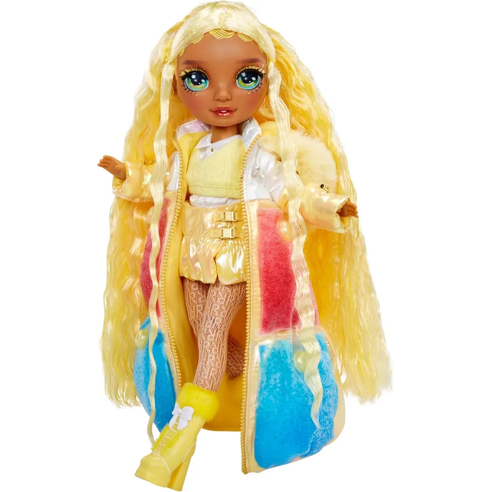 Rainbow High Winter Wonderland Sunny muñeca