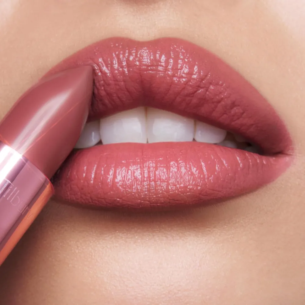Charlotte Tilbury K.i.s.s.i.n.g Lápiz labial | Rosa de los 90 - rosa cálido