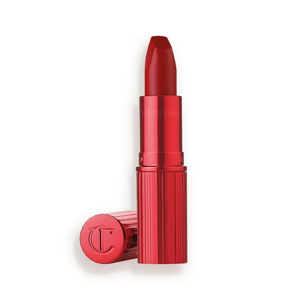 Charlotte Tilbury Revolution Lápiz labial mate | Cinematic Red - rojo cereza intenso