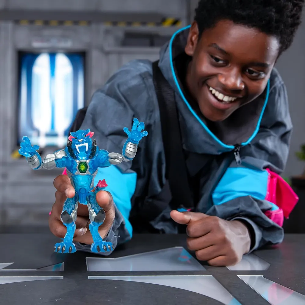 MrBeast Lab mutantes figura pantera sigilosa
