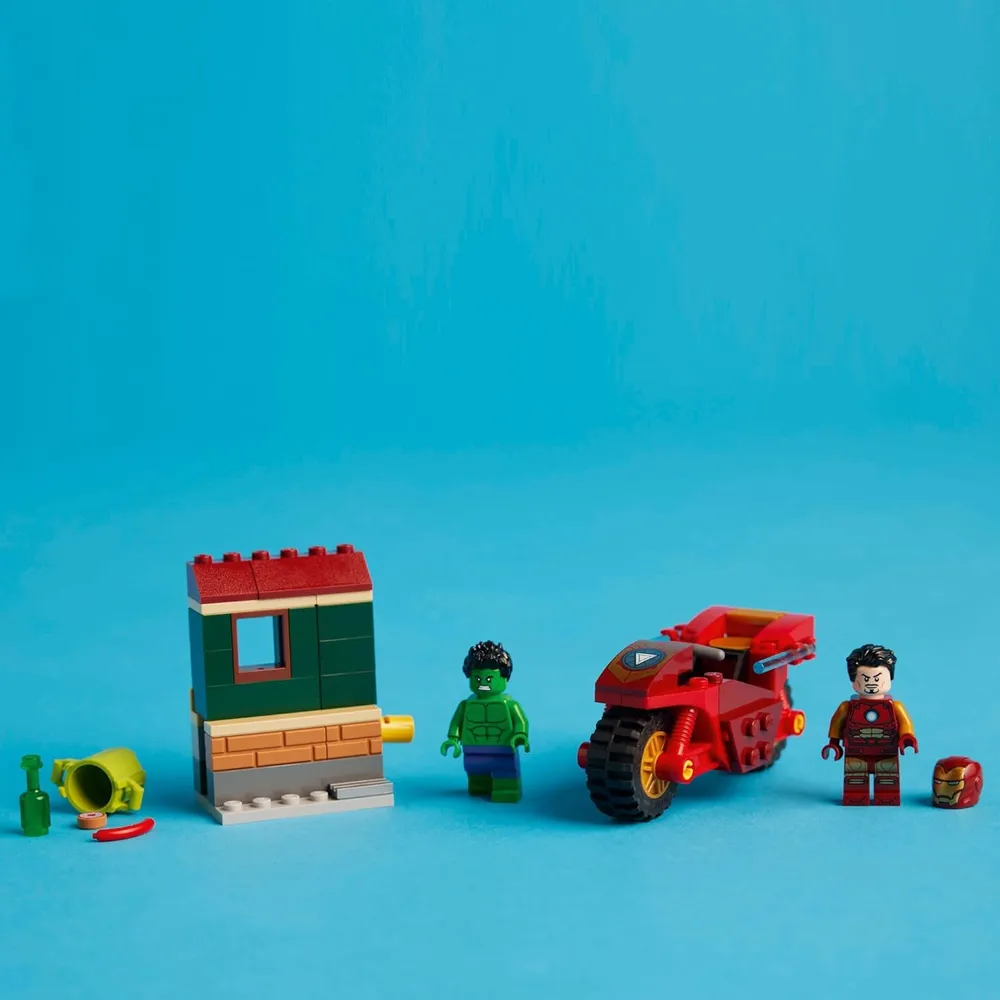 Lego Marvel Iron Man con moto y Hulk, set coleccionable con 2 minifiguras
