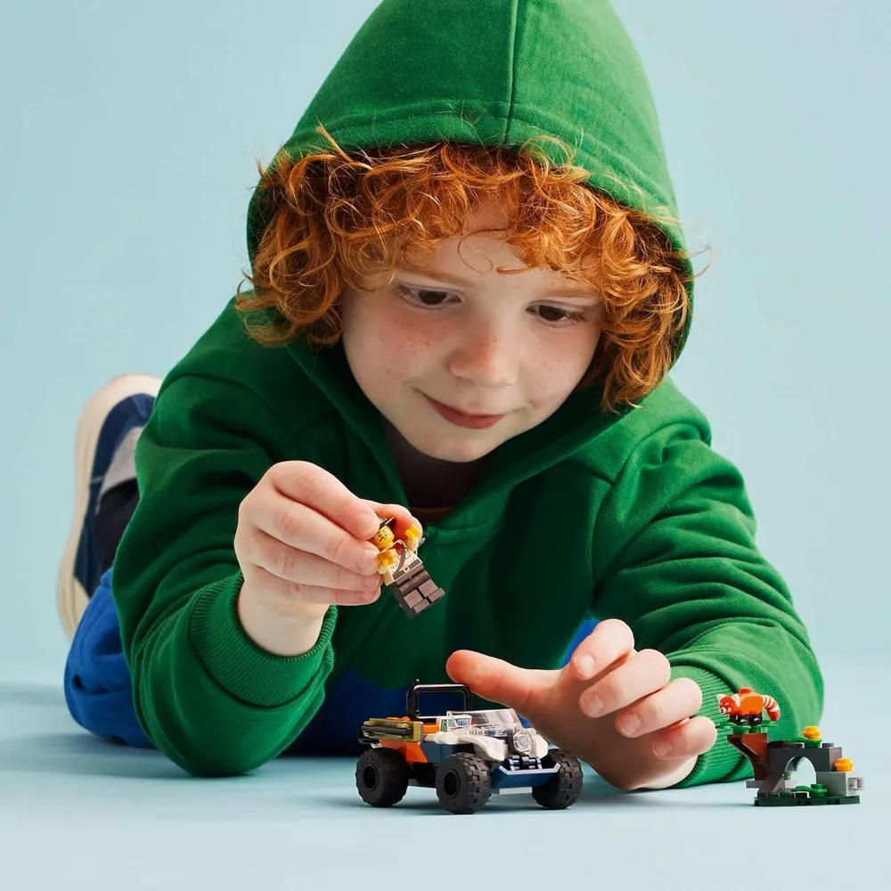 Vehículo todoterreno explorador de la jungla Lego City con minifigura