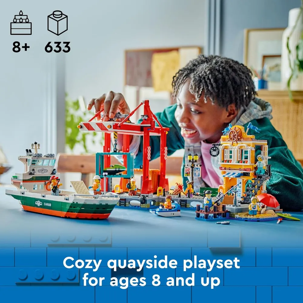 Puerto costero Lego City con barco de carga, grúa y 8 minifiguras
