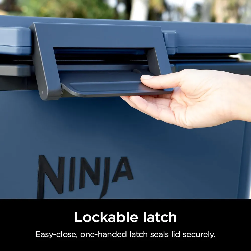 Ninja enfriador duro FB131BL Frostvault, con cajón seco, alta resistencia, 30 qt / 28,4 L | Lakeshore Blue