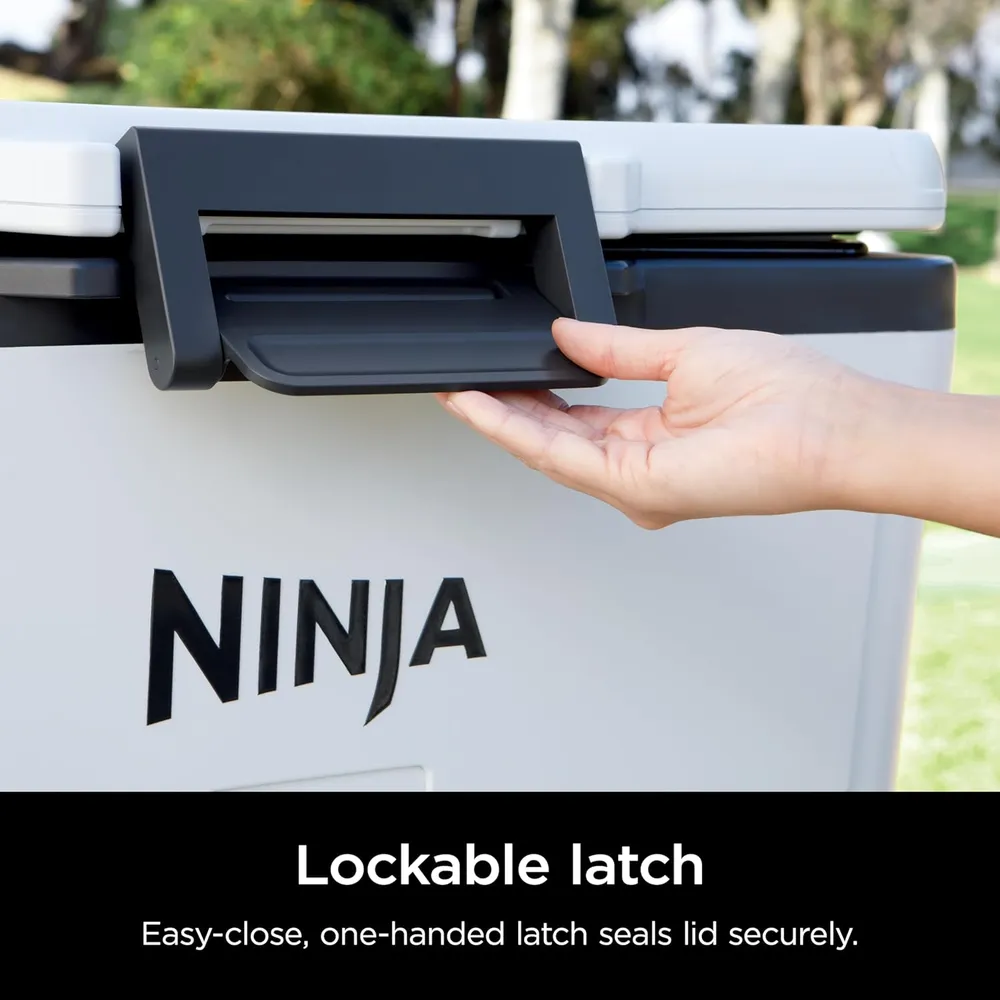b0cv5nlpsx_3_webp.webp Ninja enfriador duro FB131WH Frostvault, con cajón seco, alta resistencia, 30 qt / 28,4 L | Blanco Nube