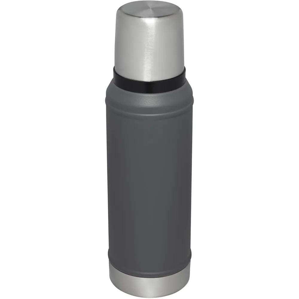 Stanley Clásica Legendaria – Botella Térmica 32 oz | Charcoal