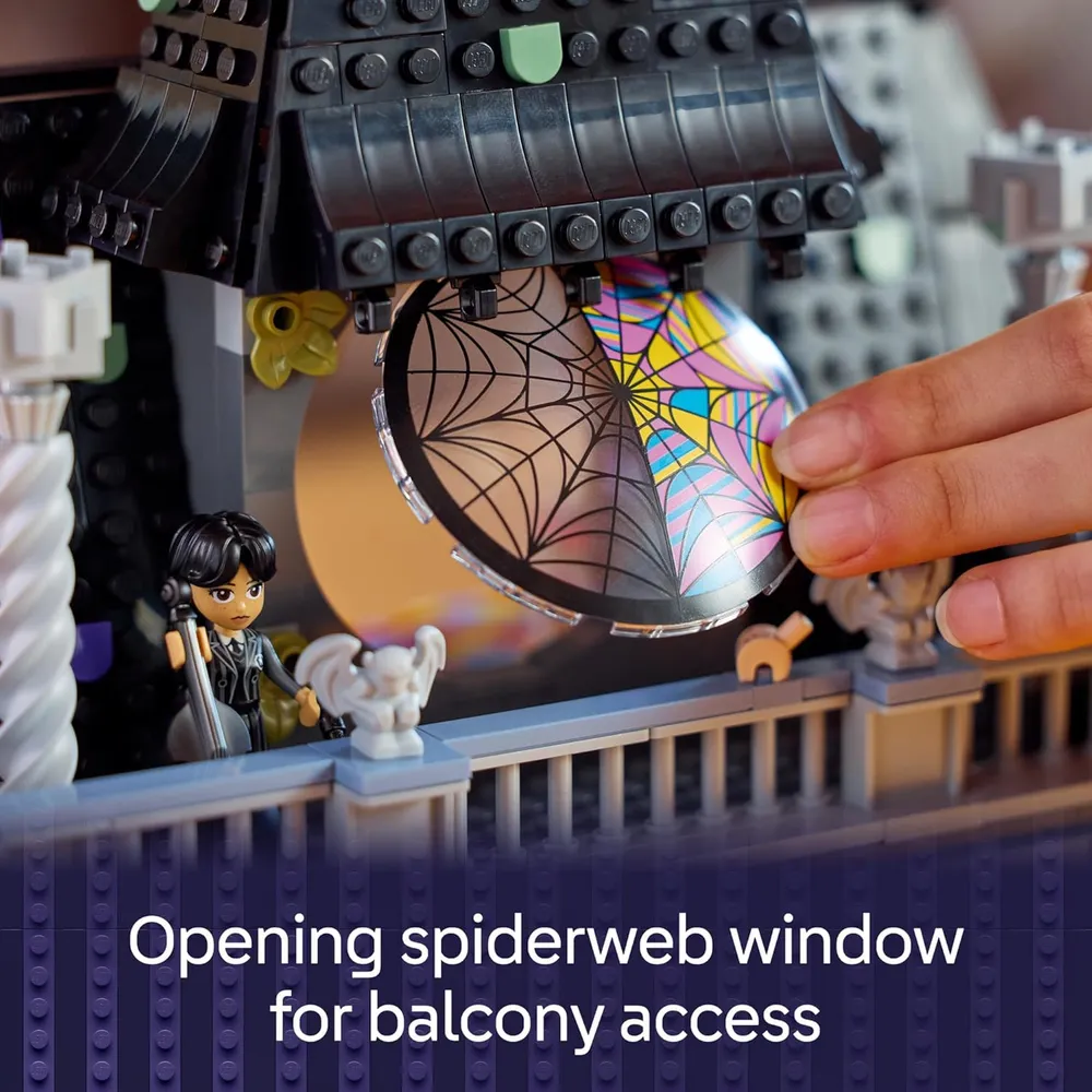 Lego Wednesday Addams, habitación de Wednesday y Enid con 4 minifiguras
