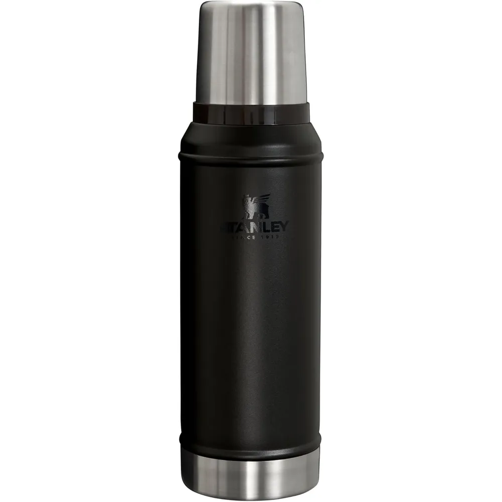 Stanley Classic Legendary Vacuum Bottle 32 oz