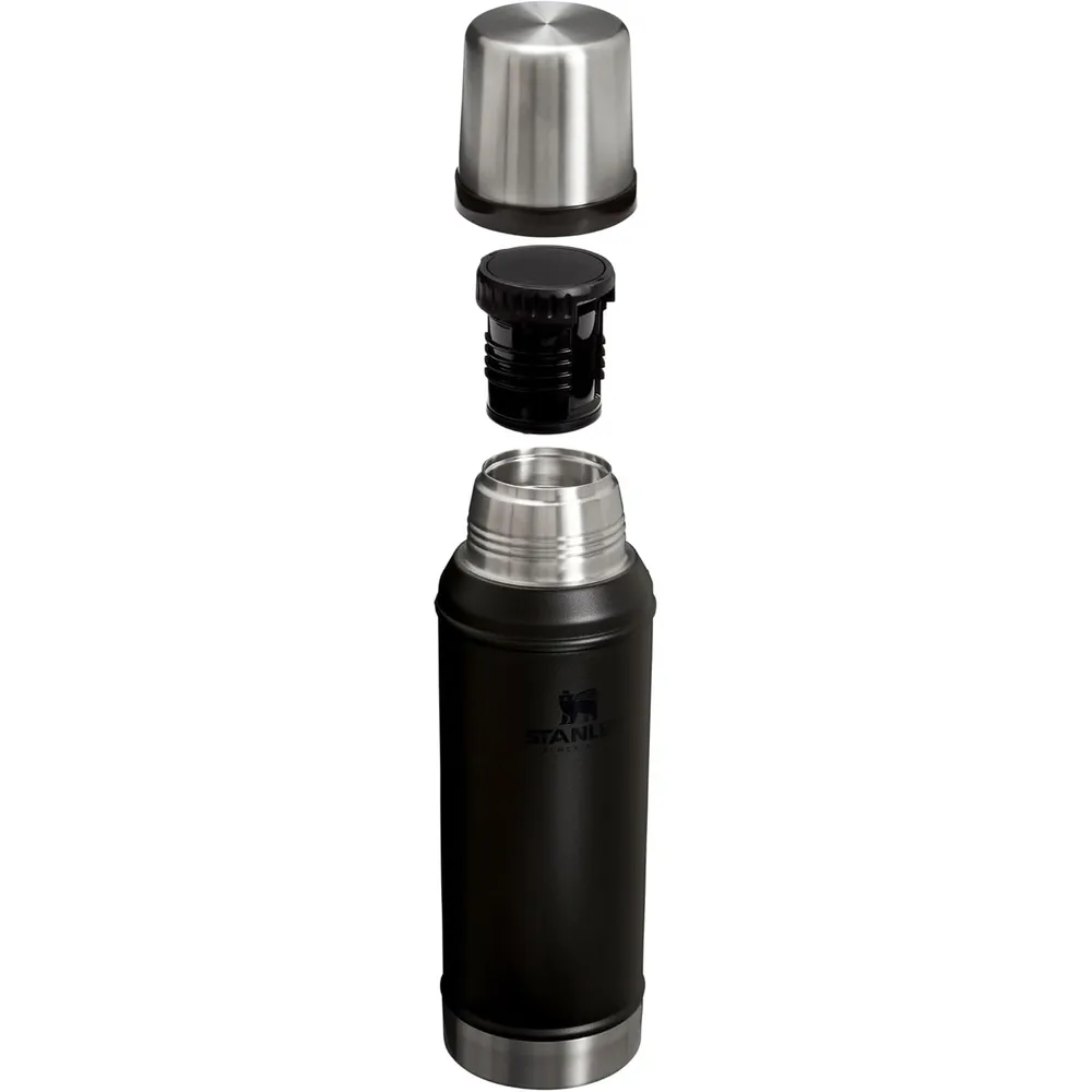 Stanley Classic Legendary Vacuum Bottle 32 oz