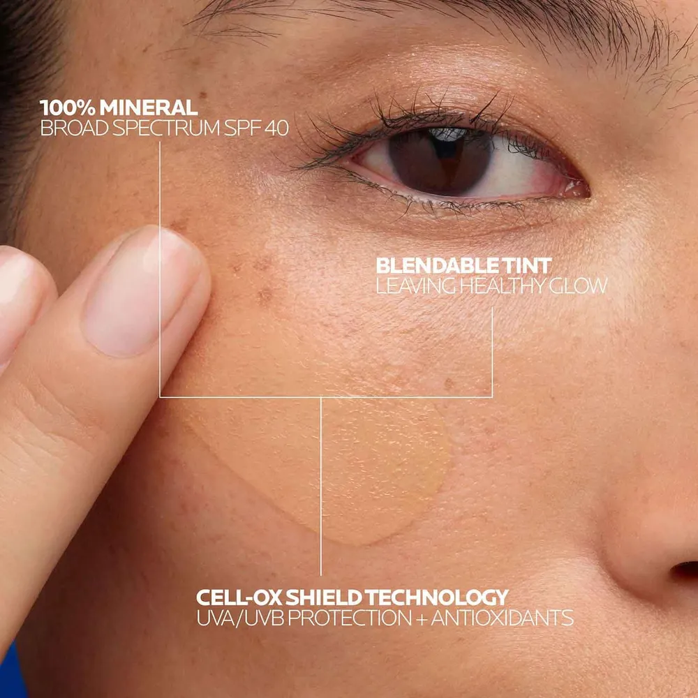 b0czp6flpk_1_webp.webp PROTECTOR SOLAR FACIAL FLUIDO MEDIUM SPF 40 ANTHELIOS LA ROCHE-POSAY 1.7 OZ / 50 ML