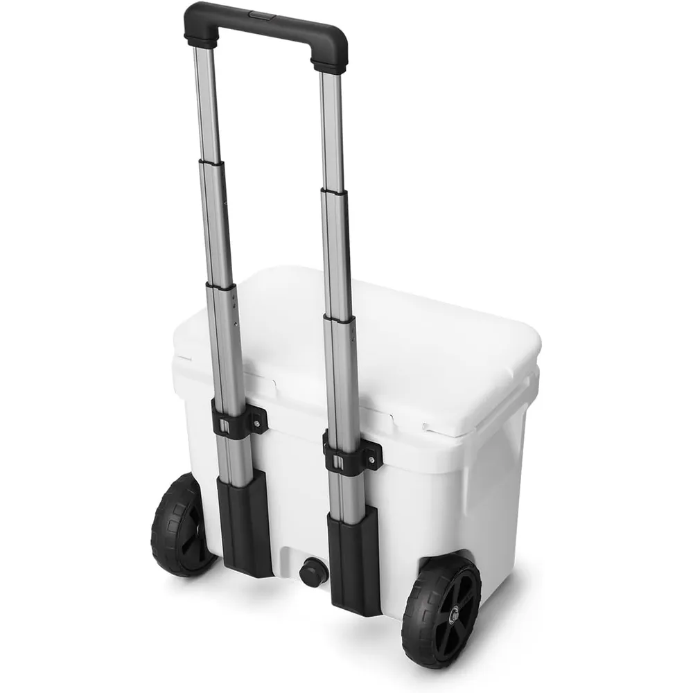 b0d1rhvhdz_4_webp.webp YETI Roadie 32 Cooler Con Ruedas Y Mango Retráctil | Blanco