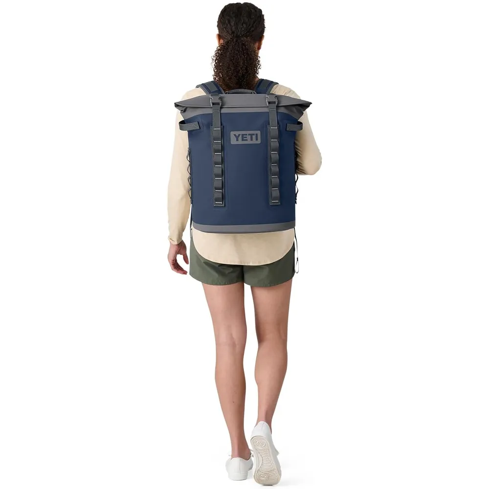 YETI Hopper M20 Cooler Portátil Protección Magnética | Guinda