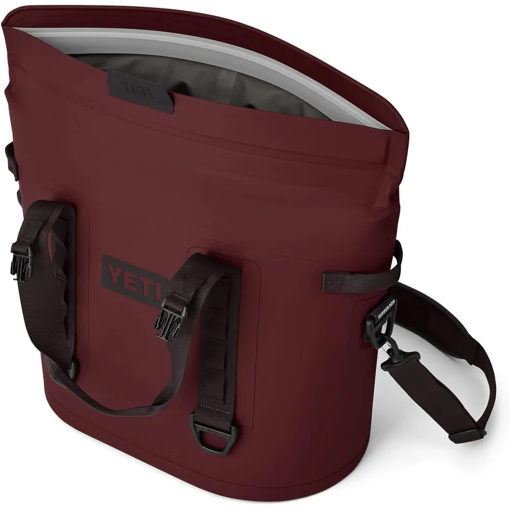 YETI Hopper M30 Cooler Portátil Protección Magnética | Guinda