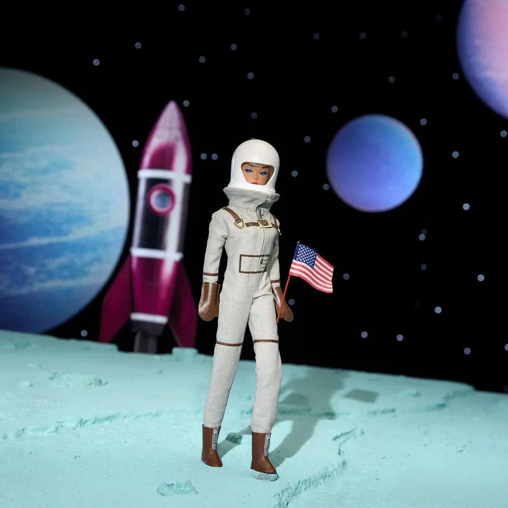 b0d6x9z8t2_1_webp.webp BARBIE MISS ASTRONAUTA VINTAGE 1965 MUÑECA