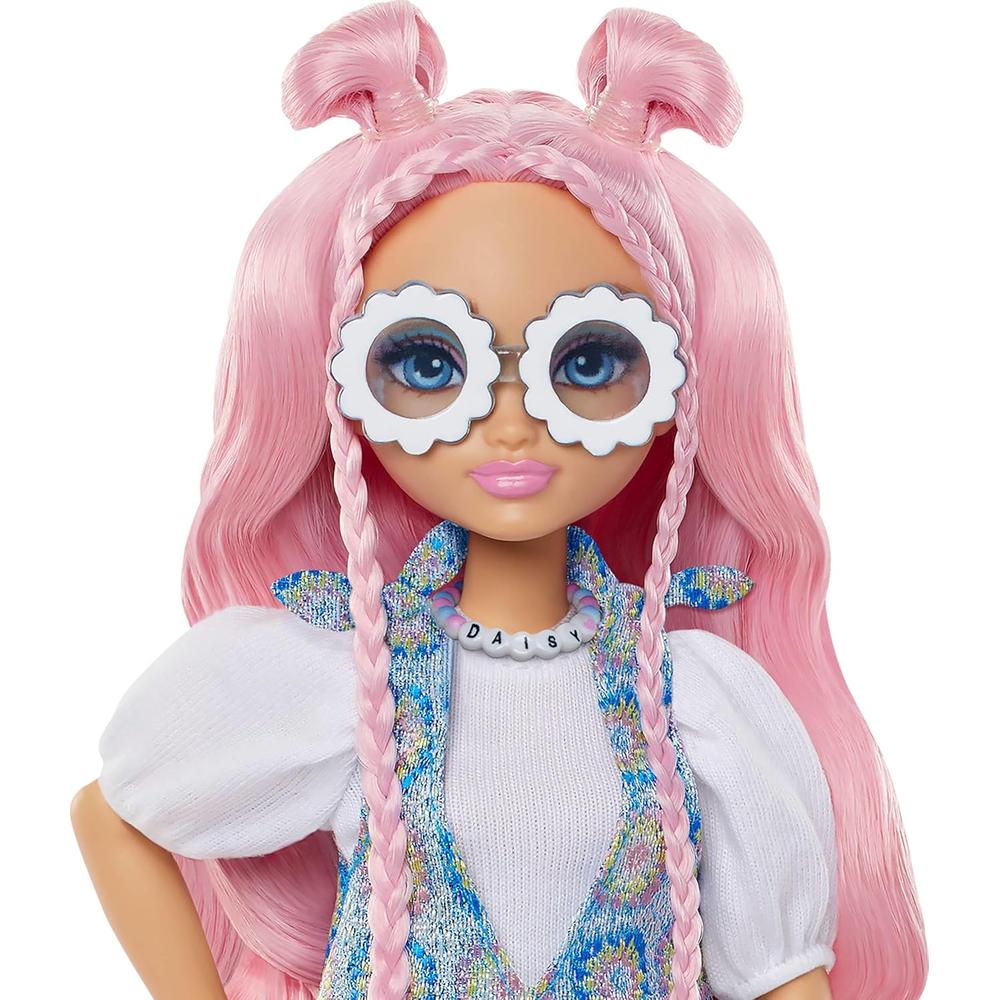 Muñeca Barbie Dream Besties patinadora con accesorios | Daisy Jean