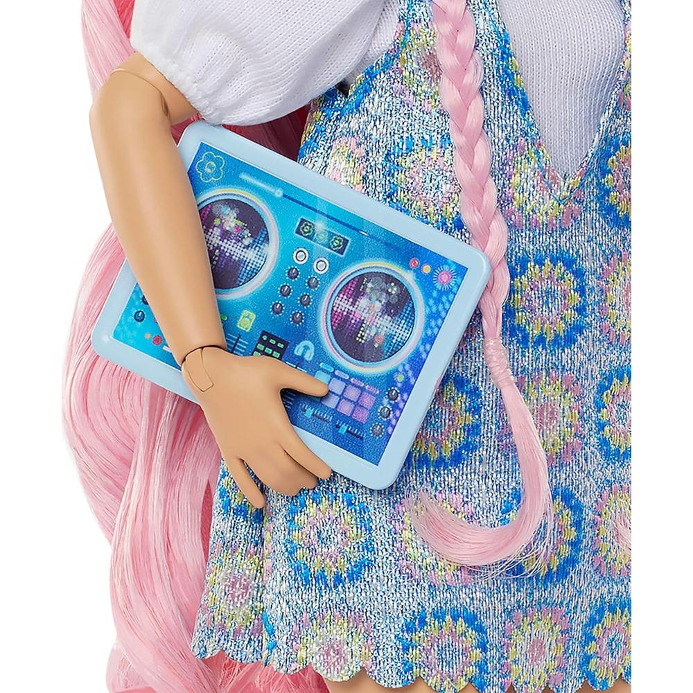 Muñeca Barbie Dream Besties patinadora con accesorios | Daisy Jean