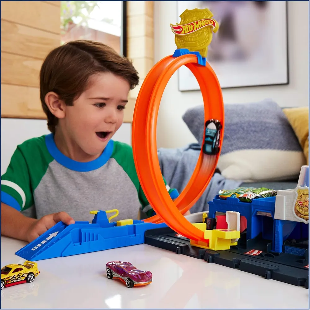 HOT WHEELS PISTA COMPLETA SUPER COMISARIA