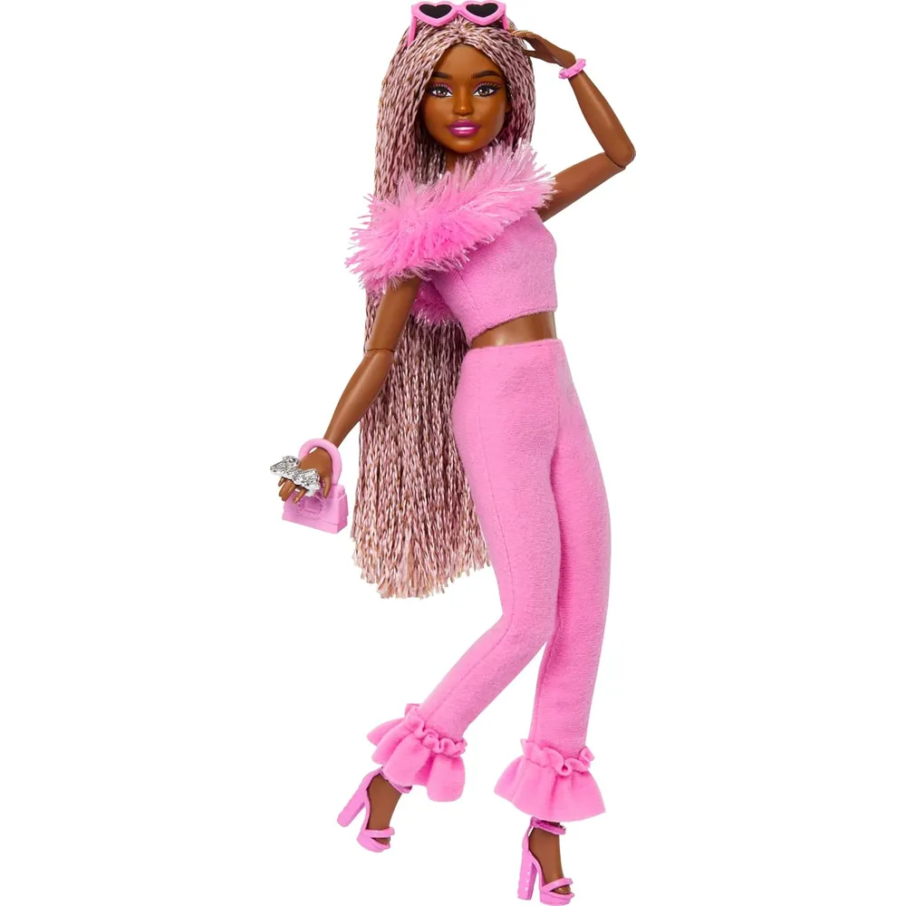 BARBIE DELUXE ESTILO 4 BARBIECORE CON TRENZAS ROSA Y MARRÓN