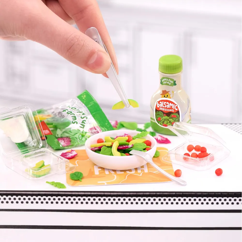 b0d886rl7l_2_webp.webp MGA Miniverse Make It Food Dinner comida