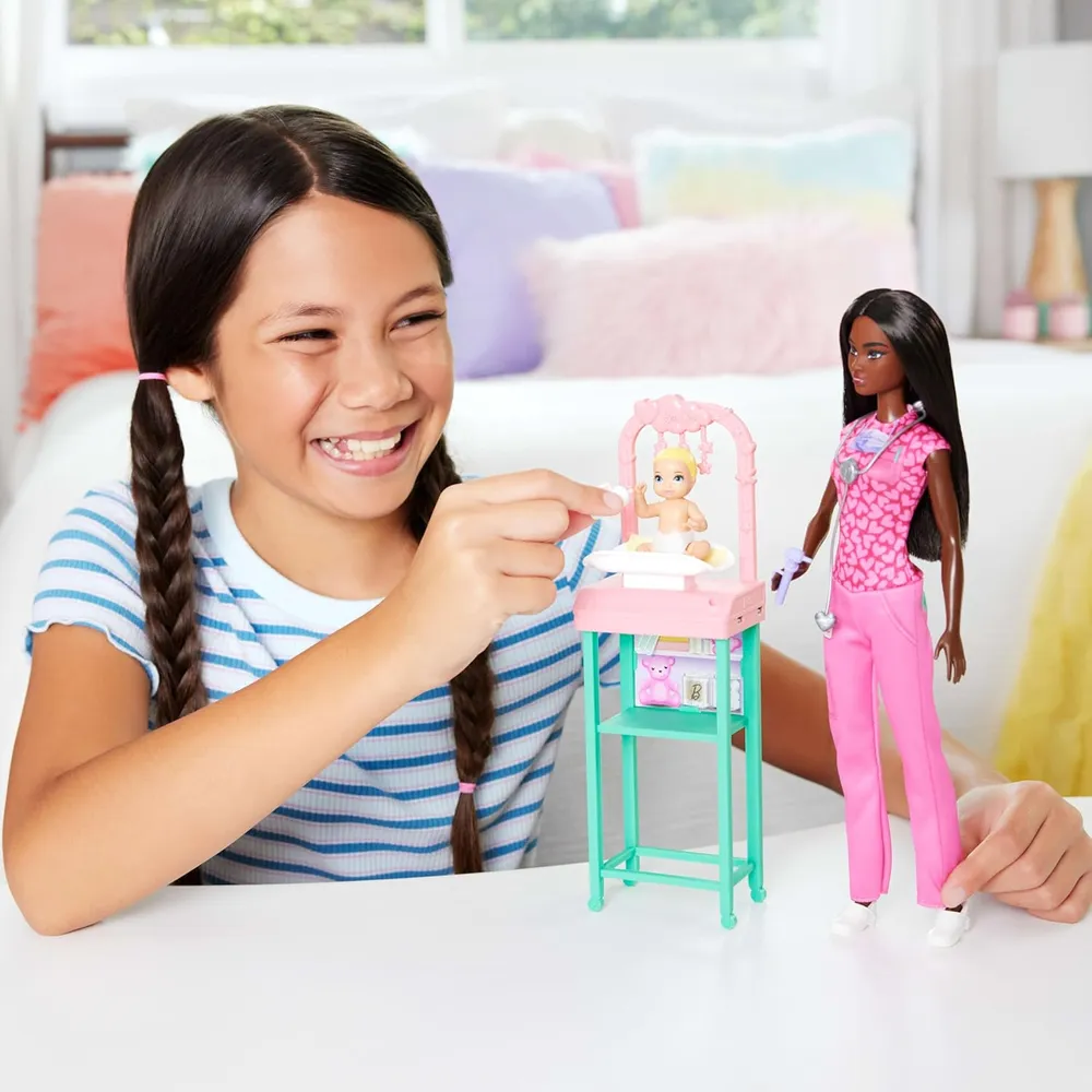 MUÑECA BARBIE DOCTORA 11" | MORENA