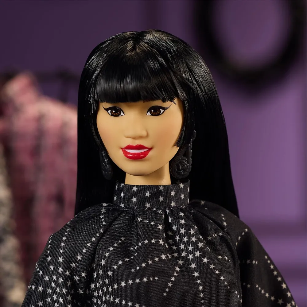 b0d9r78jvw_2_webp.webp BARBIE ANNA SUI MUÑECA ESTILO BOHO CHIC