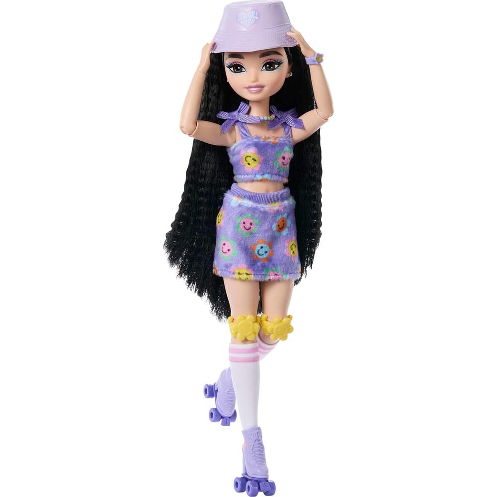 MUÑECA BARBIE DREAM BESTIES PATINADORA | RENEE