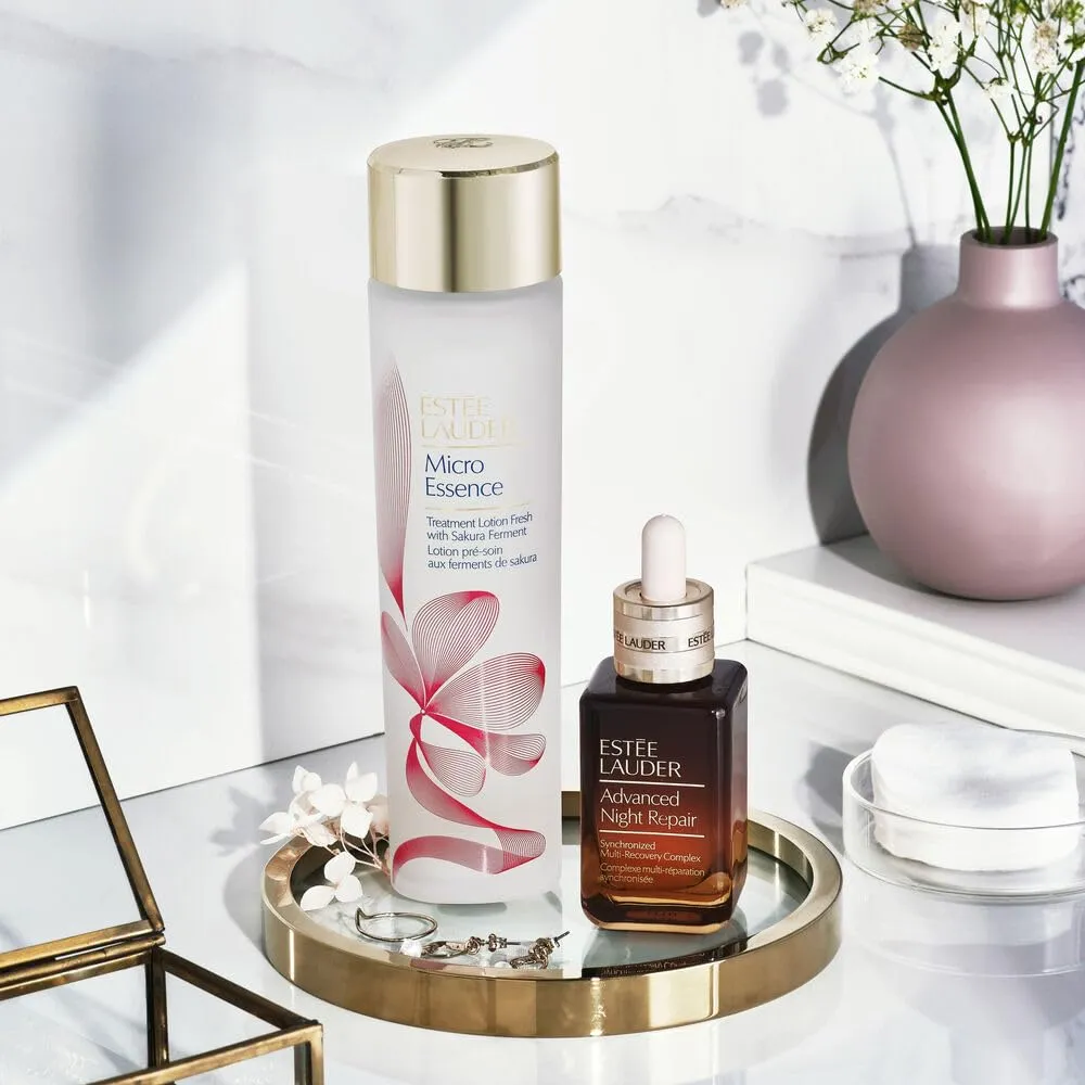Estée Lauder Micro Essence – Loción Tónica Hidratante con Sakura | 1oz