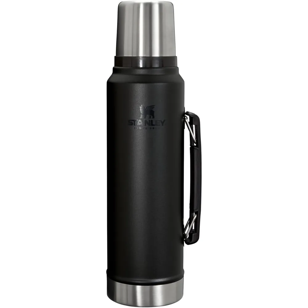 Stanley Classic Legendary Vacuum Bottle 8 oz | Black 2.0