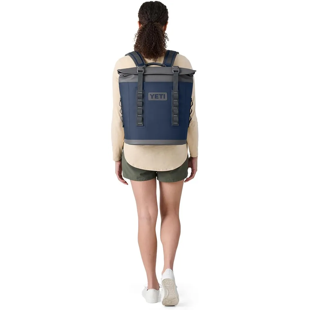 YETI Hopper M40 Cooler Portátil Protección Magnética | Beige