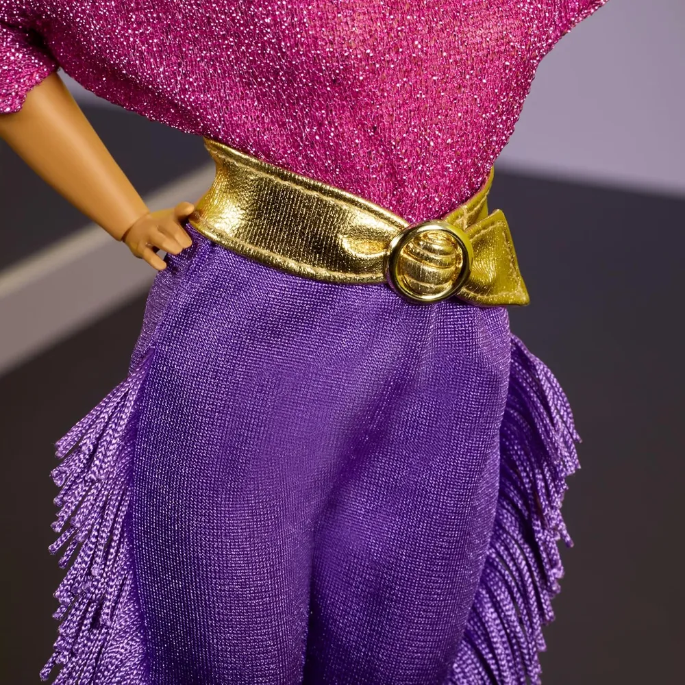 BARBIE SIGNATURE DEBBIE ALLEN MUÑECA CON ACCESORIOS