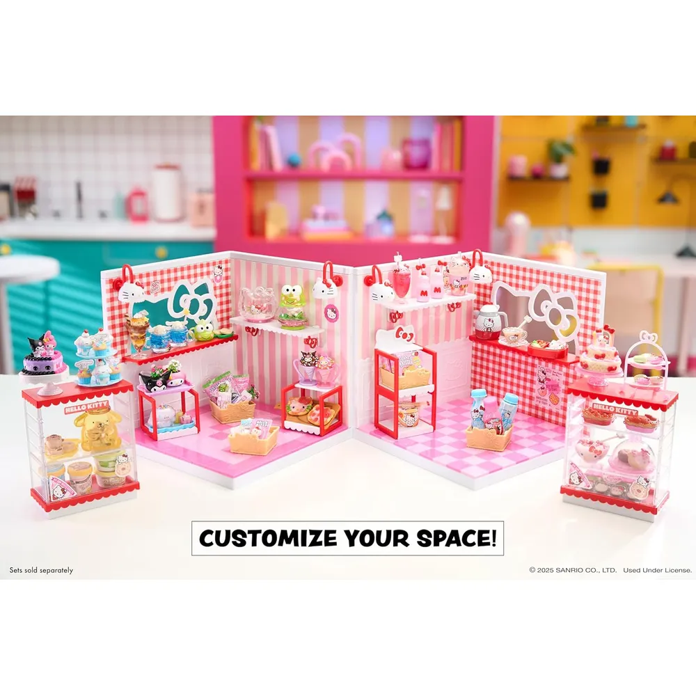 MGA Miniverse Espacios Hello Kitty set