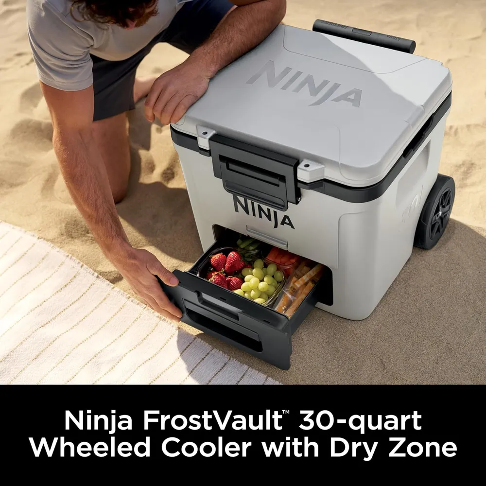 Ninja nevera portátil Frostvault FB230WH, con ruedas y cajón seco, 30 qt / 28,4 L | Blanco